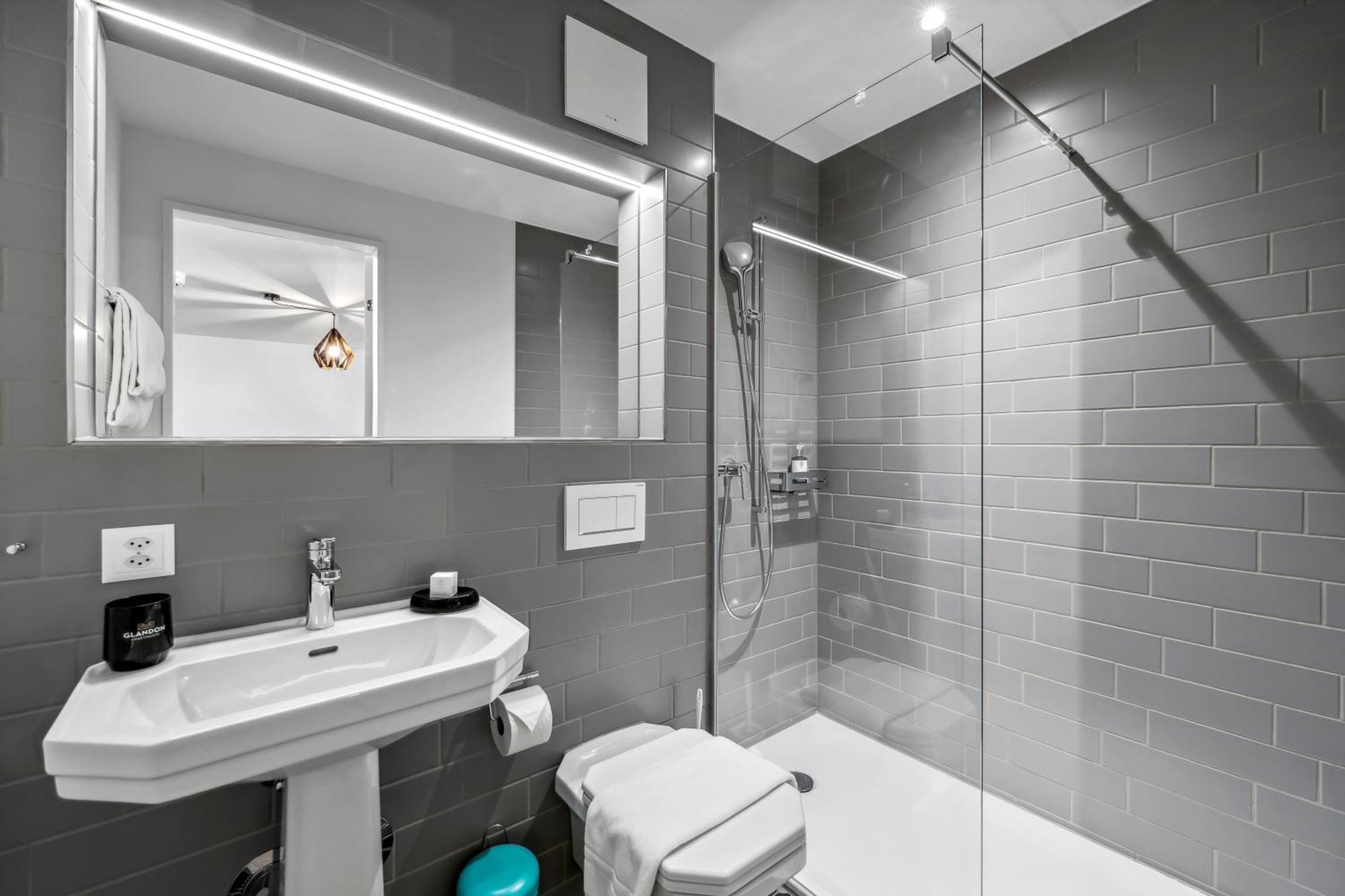 Glandon Rooms Haldenhof - Self-Check-In Lucerne ภายนอก รูปภาพ
