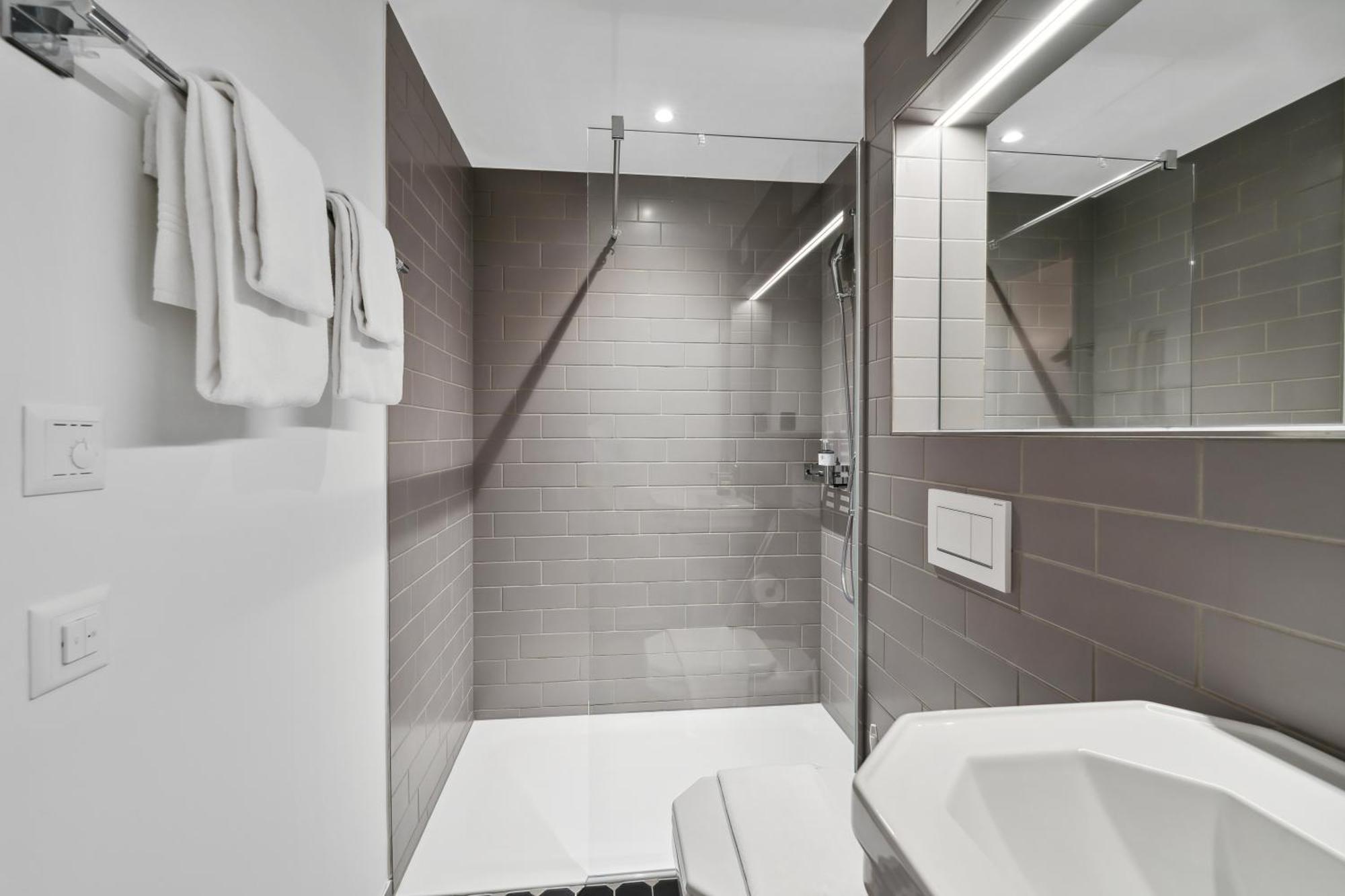 Glandon Rooms Haldenhof - Self-Check-In Lucerne ภายนอก รูปภาพ