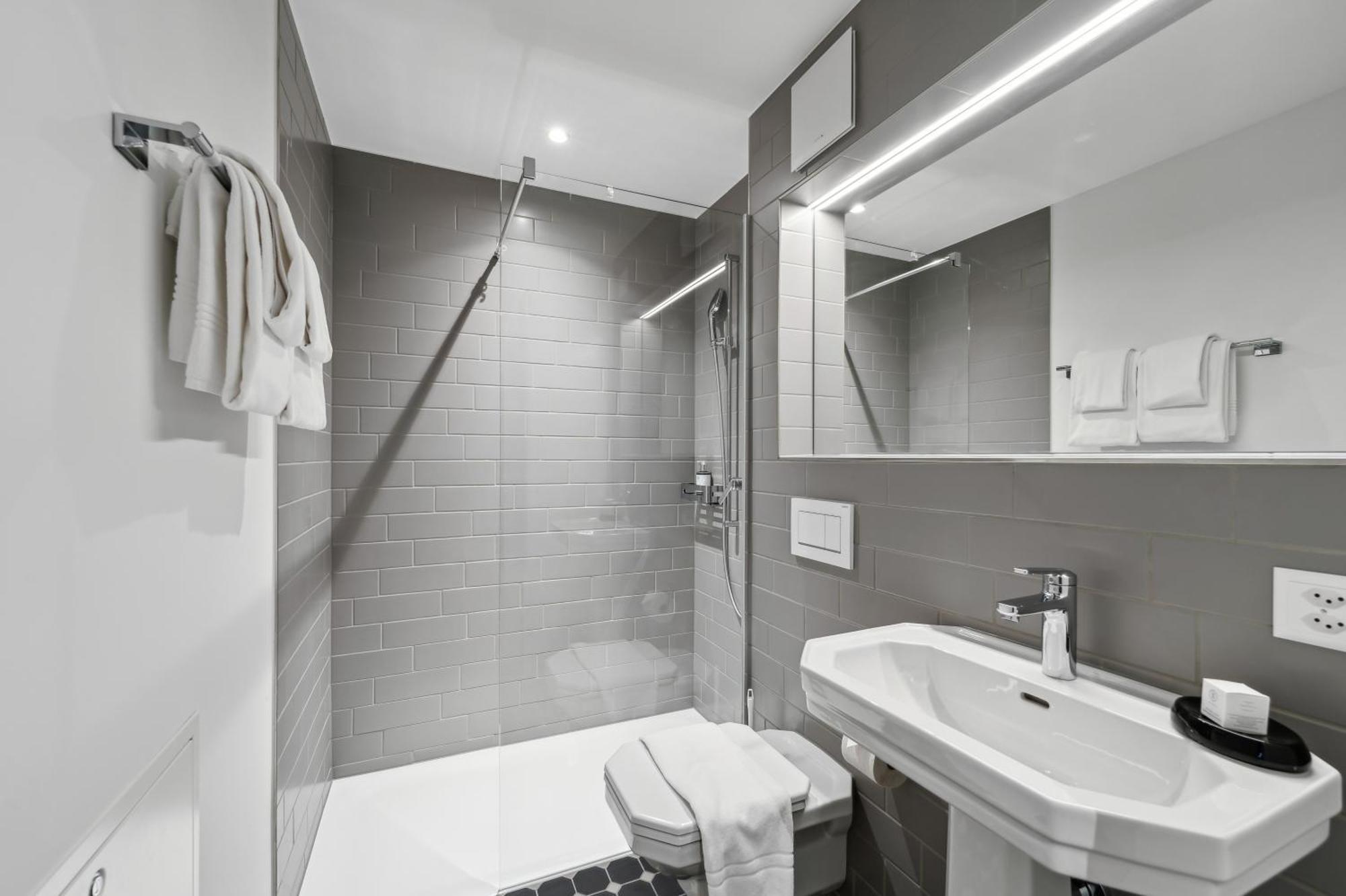Glandon Rooms Haldenhof - Self-Check-In Lucerne ภายนอก รูปภาพ